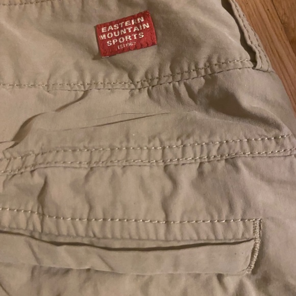 Hiking capris - Picture 9 of 12